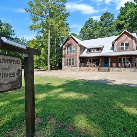 Villa Diamond In The Pines